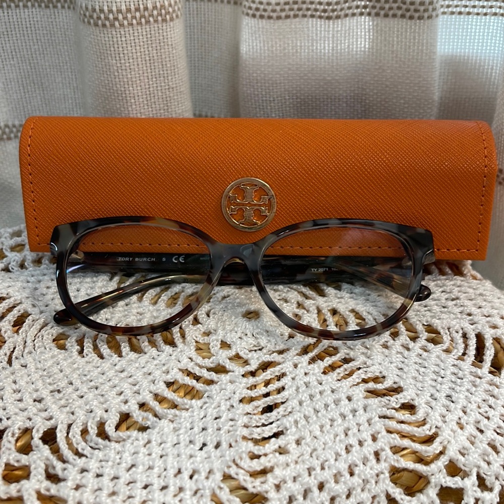 Tory Burch Orange Case with Tortoise Glasses